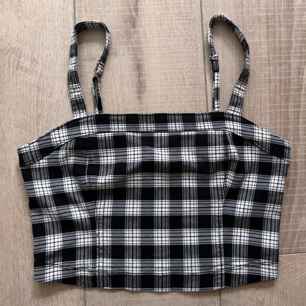 Hollister Black and White Plaid Cropped Tank Sz Small Preppy Punk 90s summer